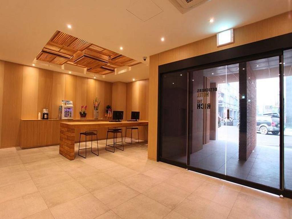 Hotel Rich Kōyō Esterno foto